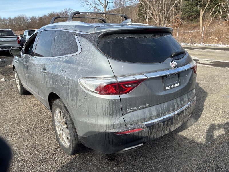 Used 2023 Buick Enclave Essence w/ Experience Buick Package image 10