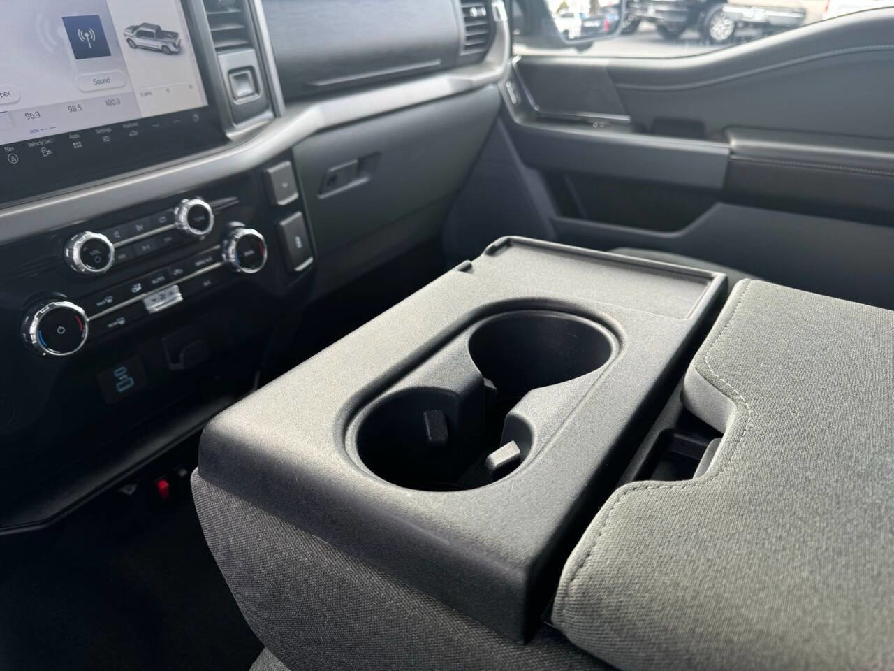 Used 2024 Ford F150 XLT w/ Tow/Haul Package image 26