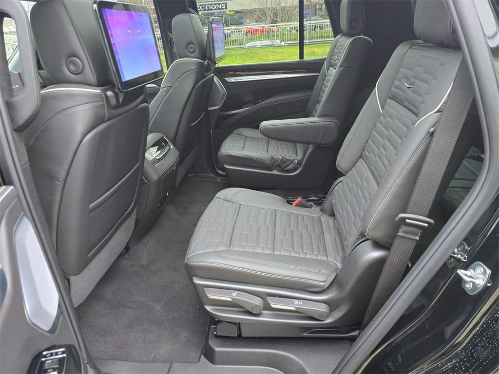 New 2026 Cadillac Escalade Platinum Sport image 19