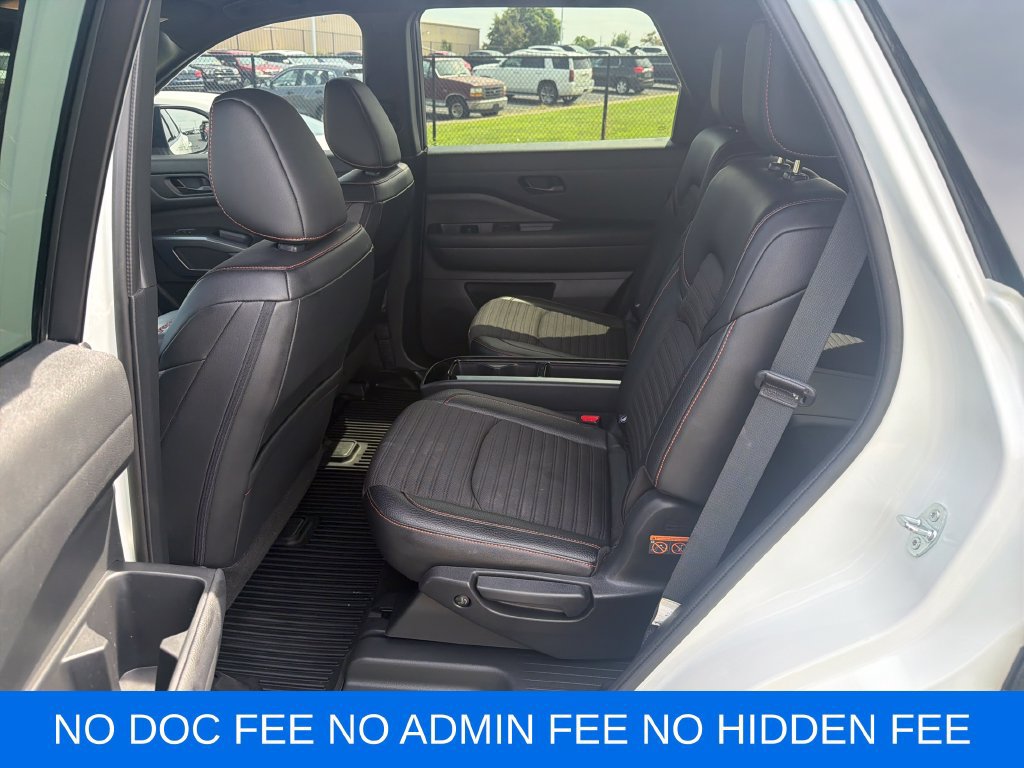 Used 2024 Nissan Pathfinder Rock Creek AWD/4WD image 27