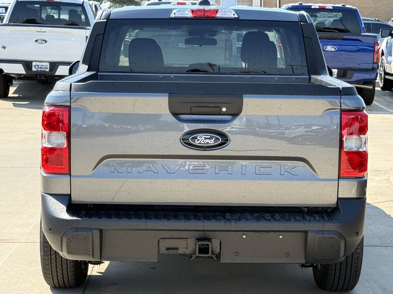 New 2026 Ford Maverick XLT w/ XLT Luxury Package FWD image 7