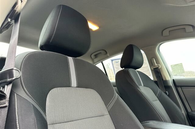 Used 2021 Nissan Sentra SV w/ Trunk Package image 14