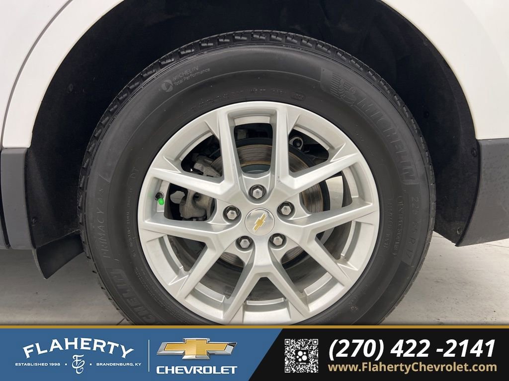 Used 2024 Chevrolet Equinox LT FWD image 18