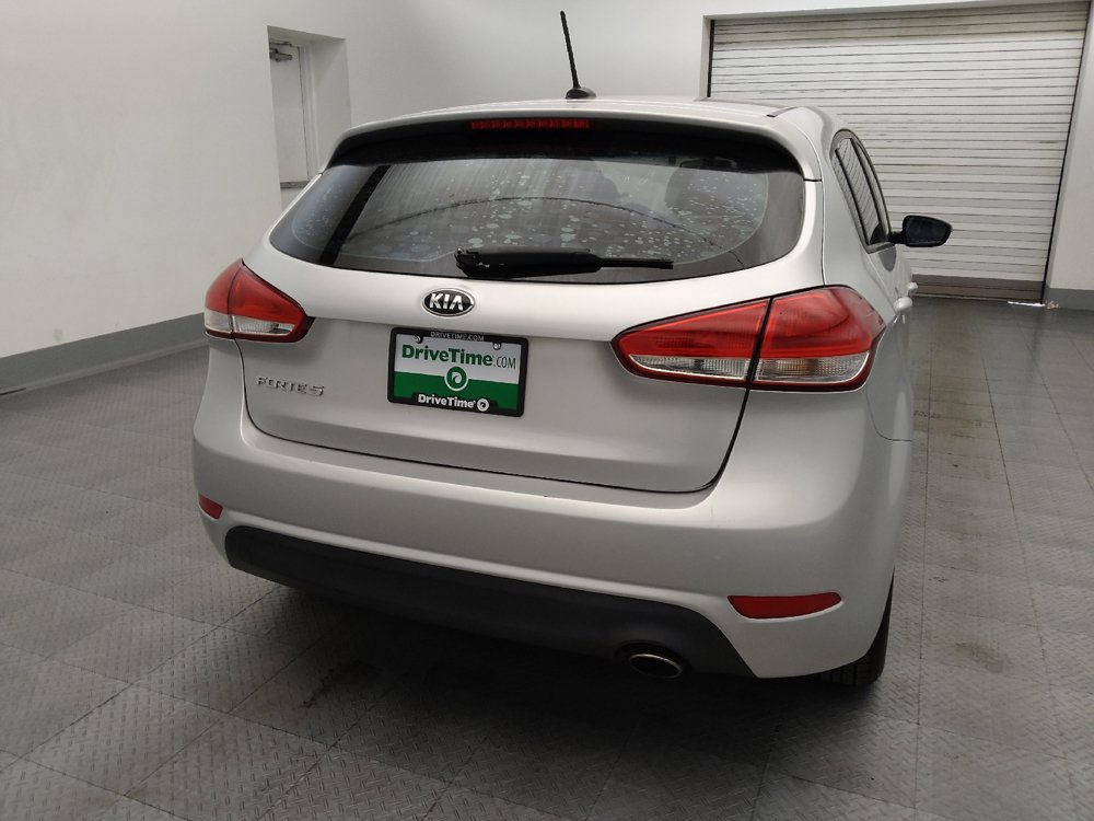 Used 2017 Kia Forte LX FWD image 7