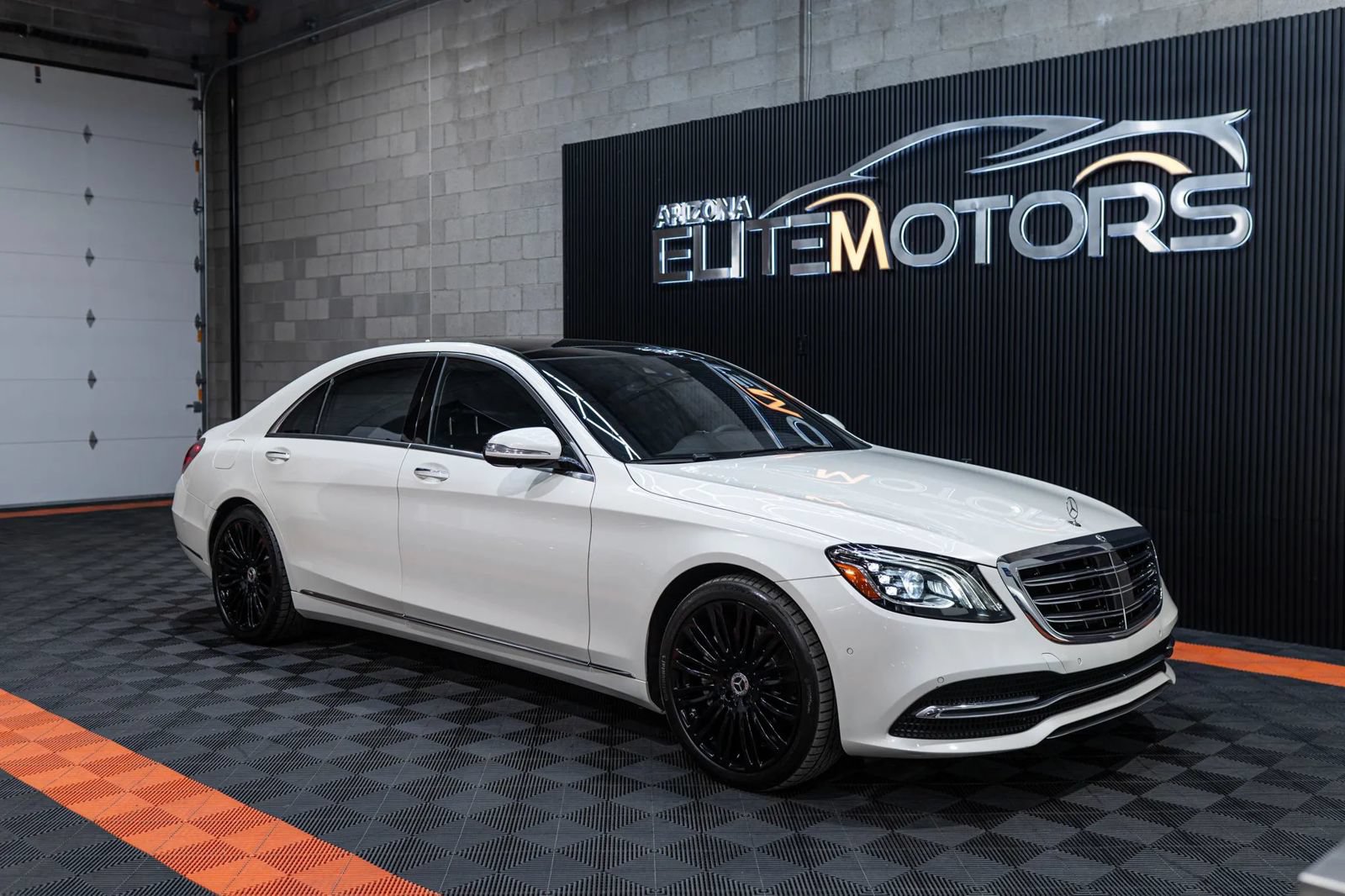 Used 2019 Mercedes-Benz S 560 Sedan image 9