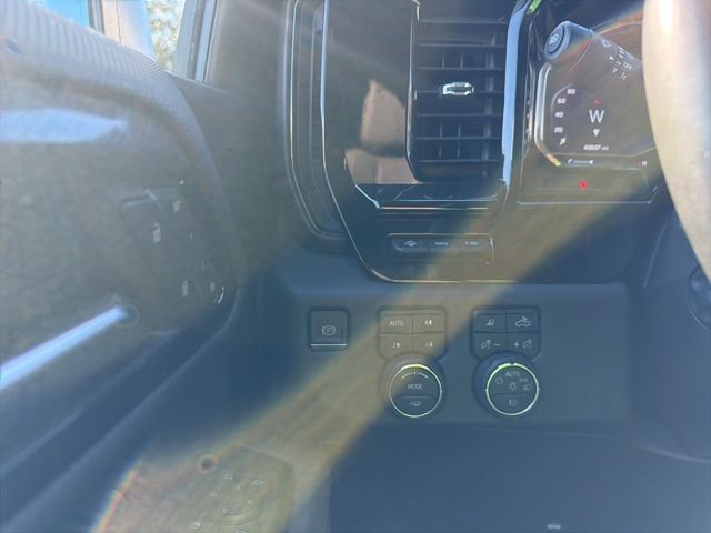 Used 2024 Chevrolet Silverado 1500 ZR2 w/ Technology Package image 11