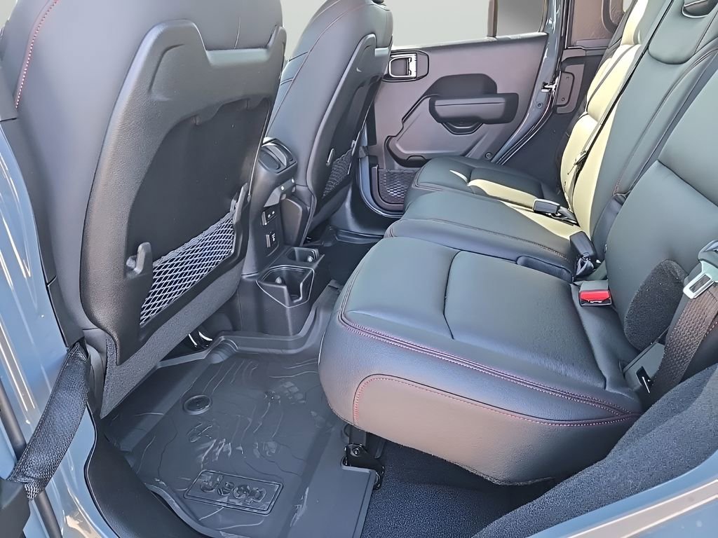 New 2025 Jeep Wrangler Unlimited Rubicon w/ Safety Group image 63