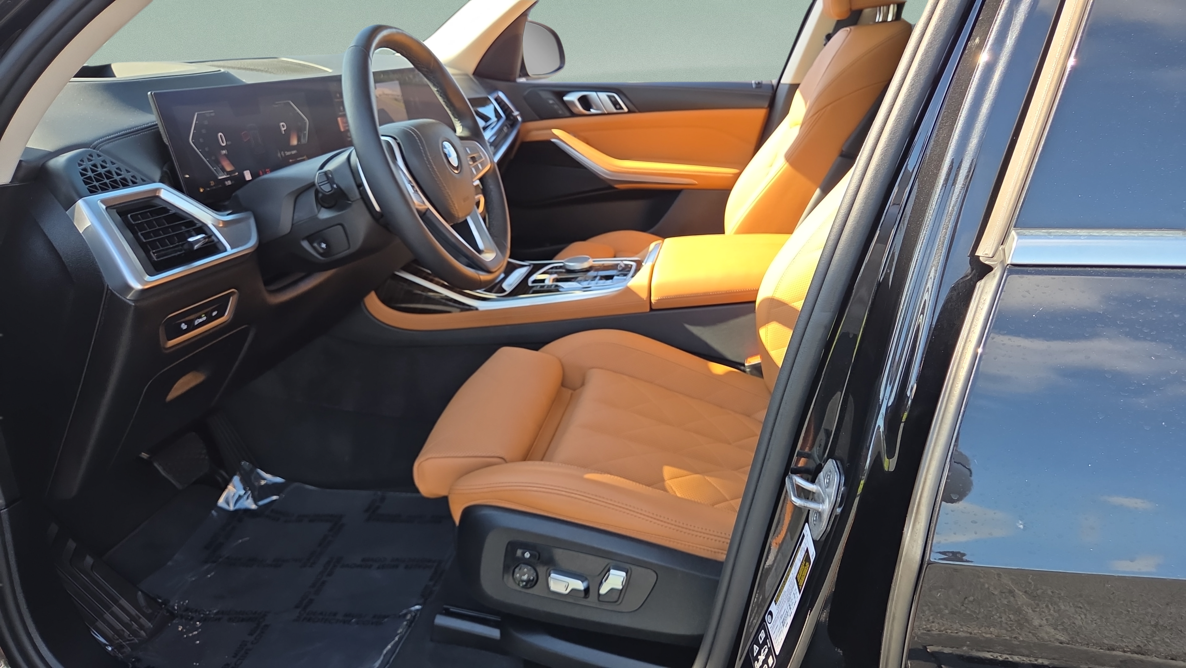 Certified 2024 BMW X7 xDrive40i AWD/4WD image 9