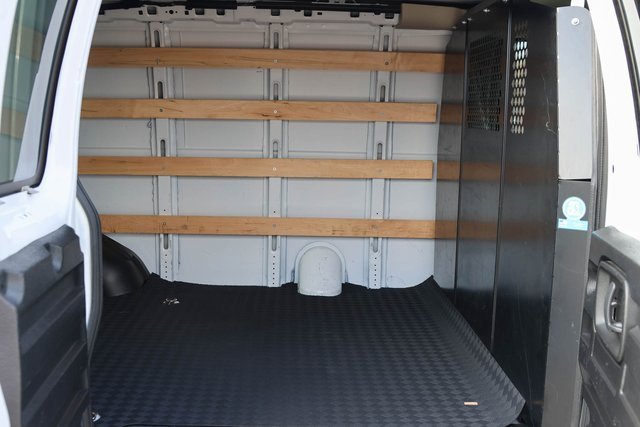 Used 2024 Chevrolet Express 2500 w/ Driver Convenience Package image 17