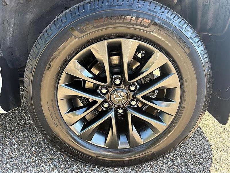 Used 2022 Lexus GX 460 Premium image 59