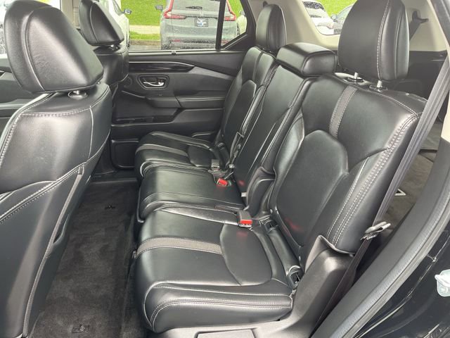 Used 2025 Honda Pilot Touring image 26