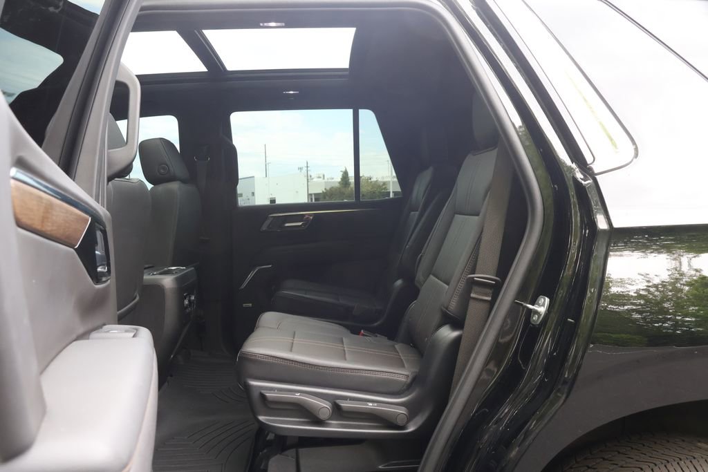 Used 2025 Chevrolet Tahoe High Country w/ Sun And Tow Package AWD/4WD image 47