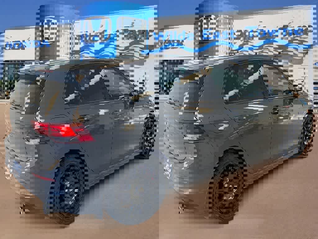 Used 2024 Volkswagen GTI Autobahn image 8