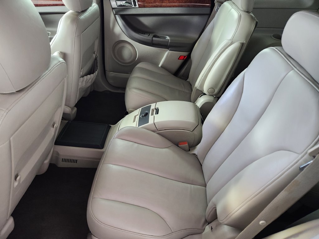 Used 2005 Chrysler Pacifica Touring AWD/4WD image 14