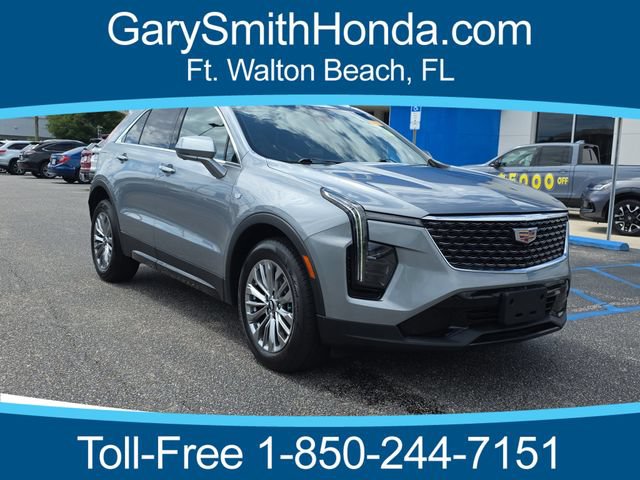 Used 2025 Cadillac XT4 Premium Luxury FWD image 1