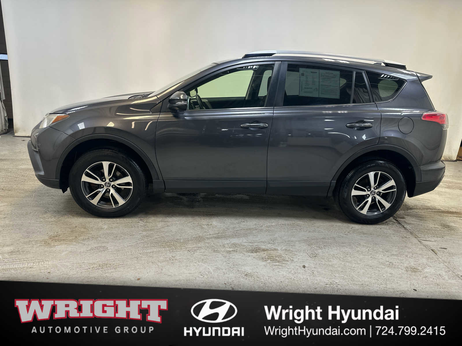 Used 2016 Toyota RAV4 XLE image 7