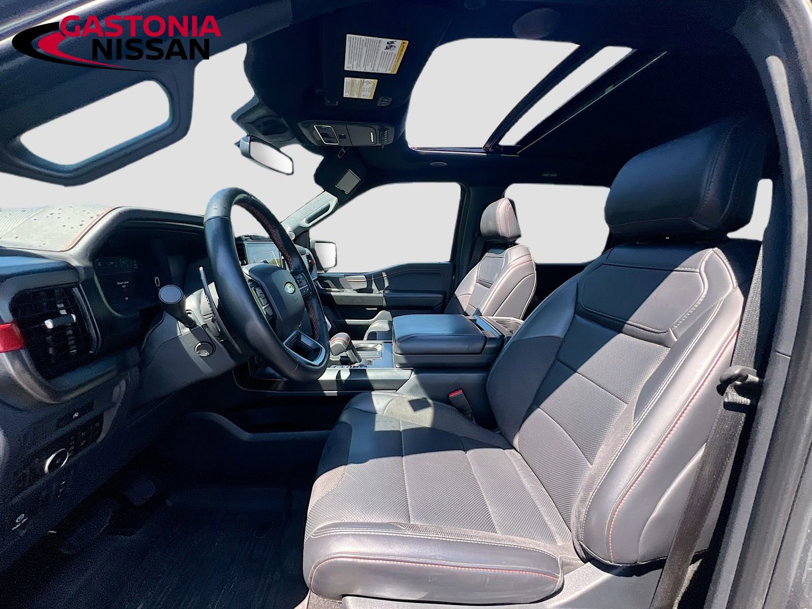 Used 2025 Ford F150 Raptor image 29