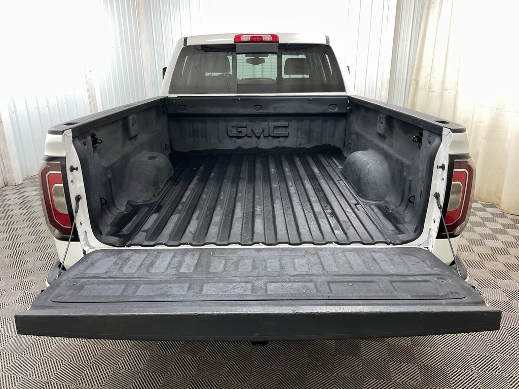 Used 2017 GMC Sierra 1500 SLT image 47