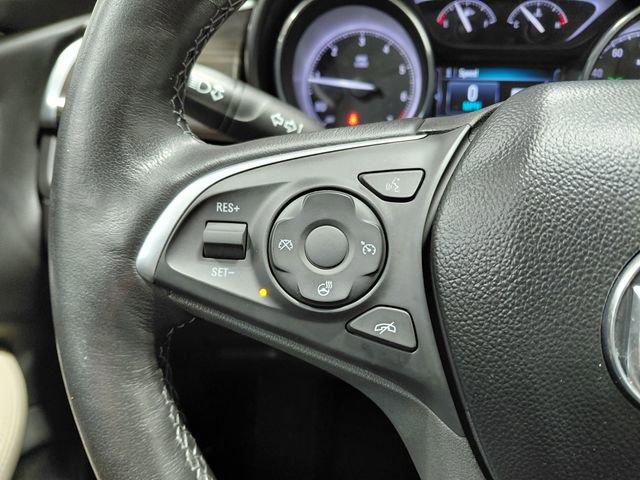 Certified 2020 Buick Envision Essence AWD/4WD image 31