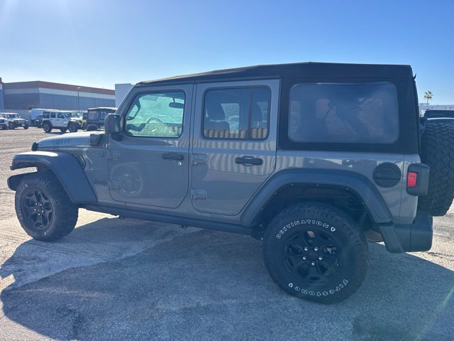 Used 2023 Jeep Wrangler Unlimited w/ Convenience Group AWD/4WD image 8
