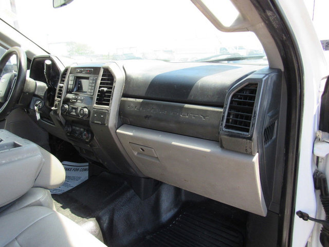Used 2021 Ford F550 2WD Crew Cab Super Duty image 15