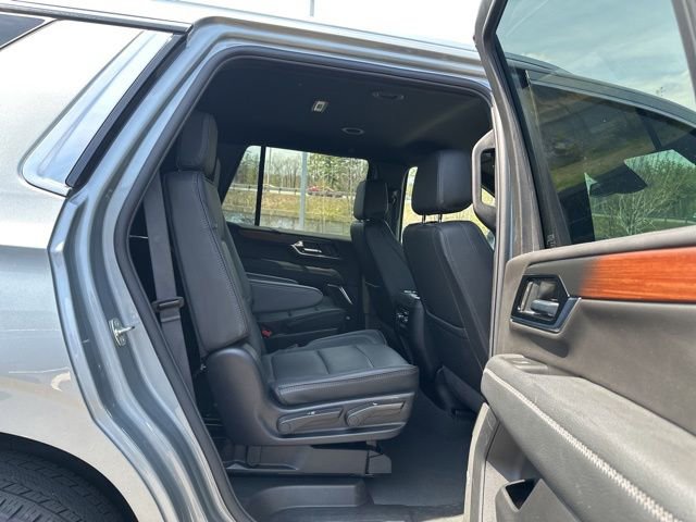 Used 2025 GMC Yukon Denali AWD/4WD image 15