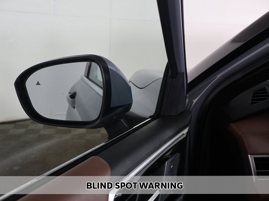 New 2026 Mitsubishi Outlander SEL image 8