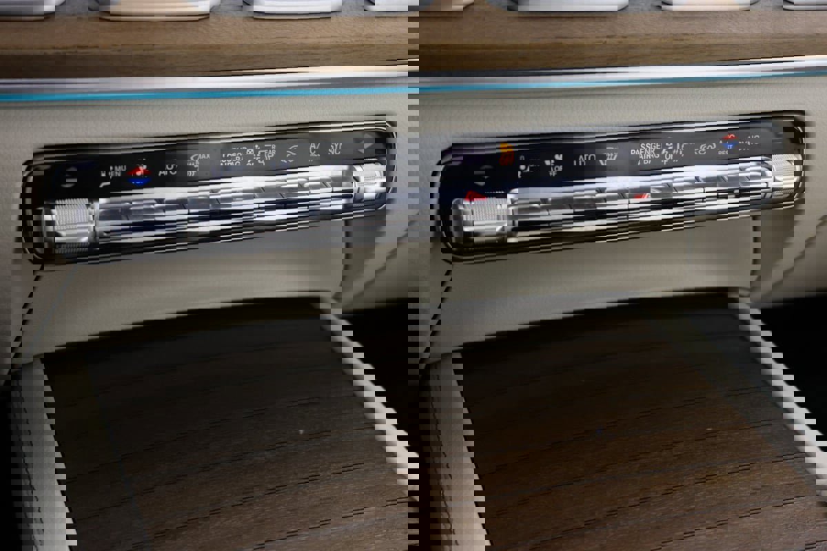 Used 2022 Mercedes-Benz GLS 450 GLS 450 image 31