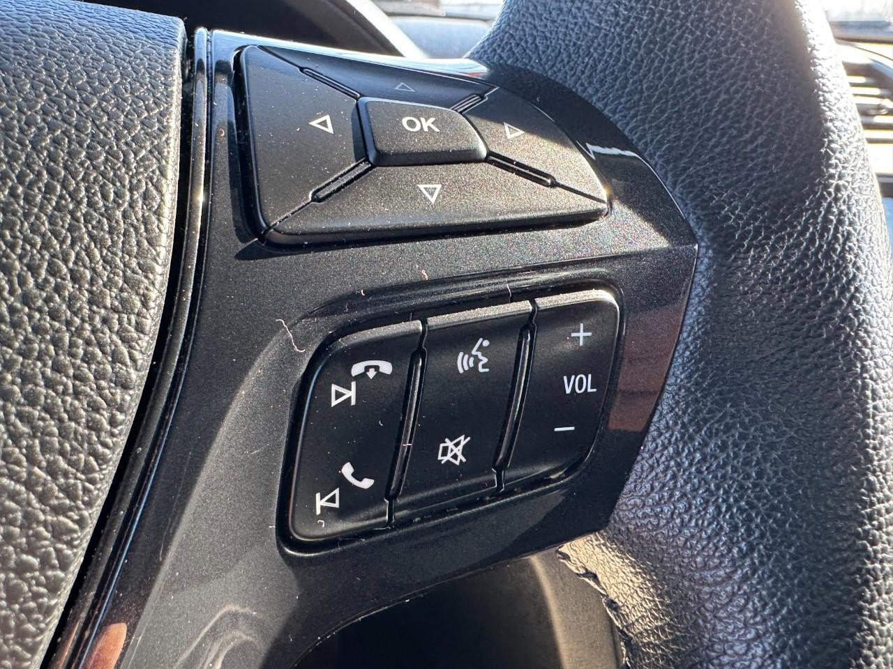 Used 2018 Ford Explorer XLT w/ Equipment Group 201A image 18