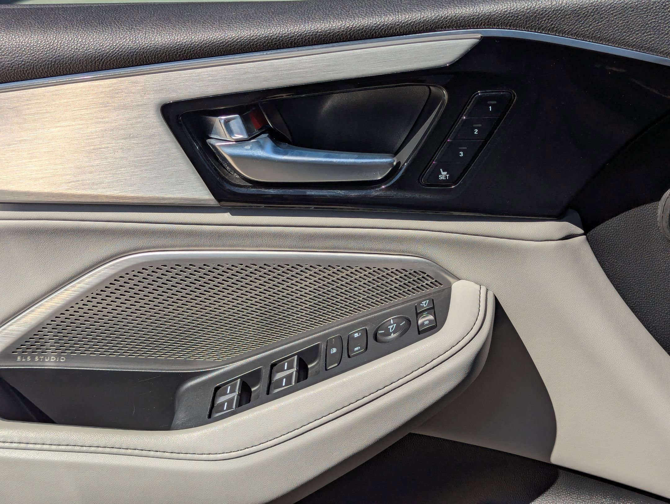 Certified 2022 Acura MDX w/Technology Package image 11