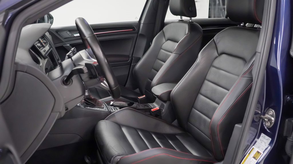 Used 2016 Volkswagen GTI SE image 5