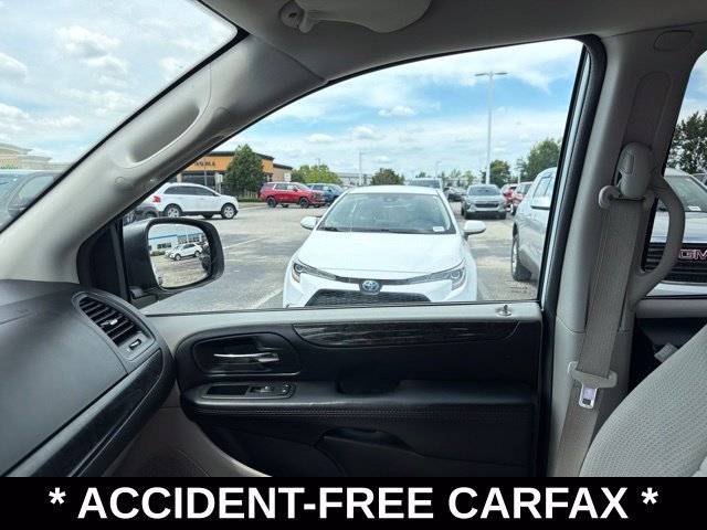 Used 2019 Dodge Grand Caravan SE FWD image 27