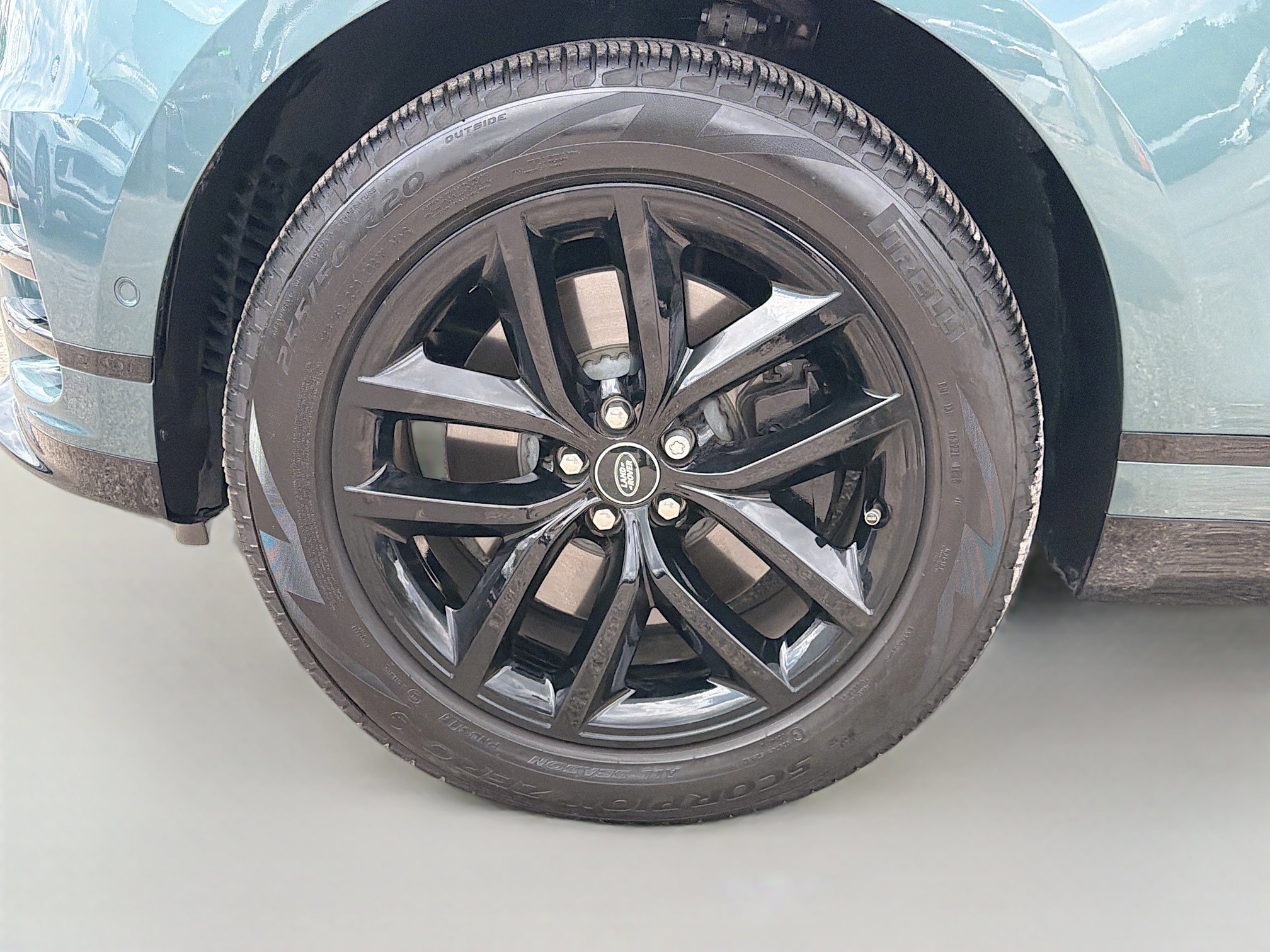 Used 2026 Land Rover Range Rover Velar Dynamic SE image 43