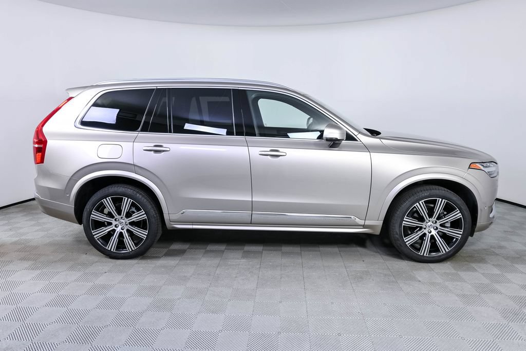 Certified 2024 Volvo XC90 B6 Ultimate w/ Lounge Package AWD/4WD image 30