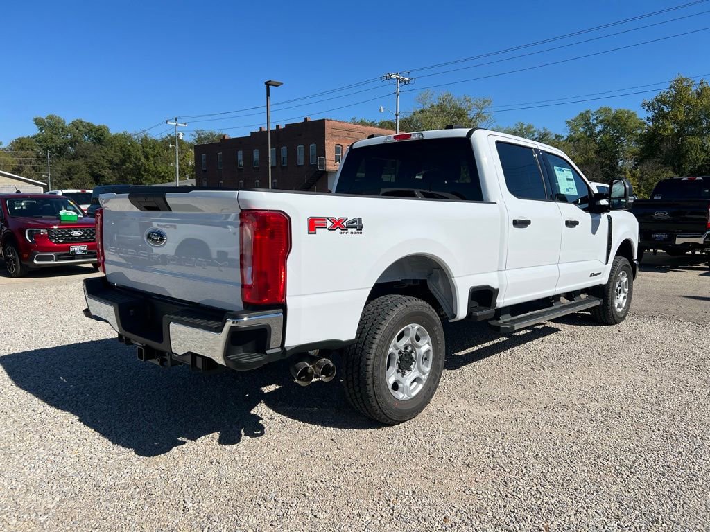 New 2026 Ford F250 XLT w/ FX4 Off-Road Package image 8