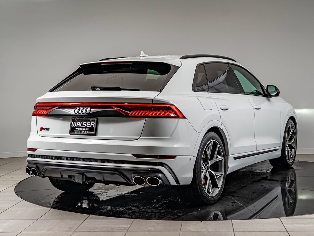 Used 2023 Audi SQ8 Prestige AWD/4WD image 5