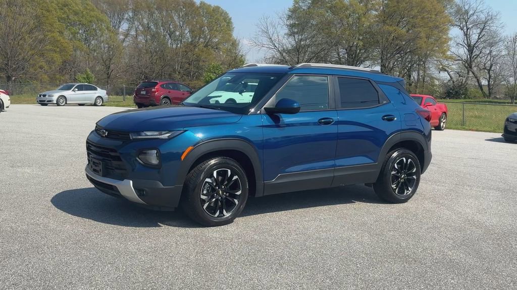 Certified 2021 Chevrolet TrailBlazer LT w/ LPO, Blackout Package image 5