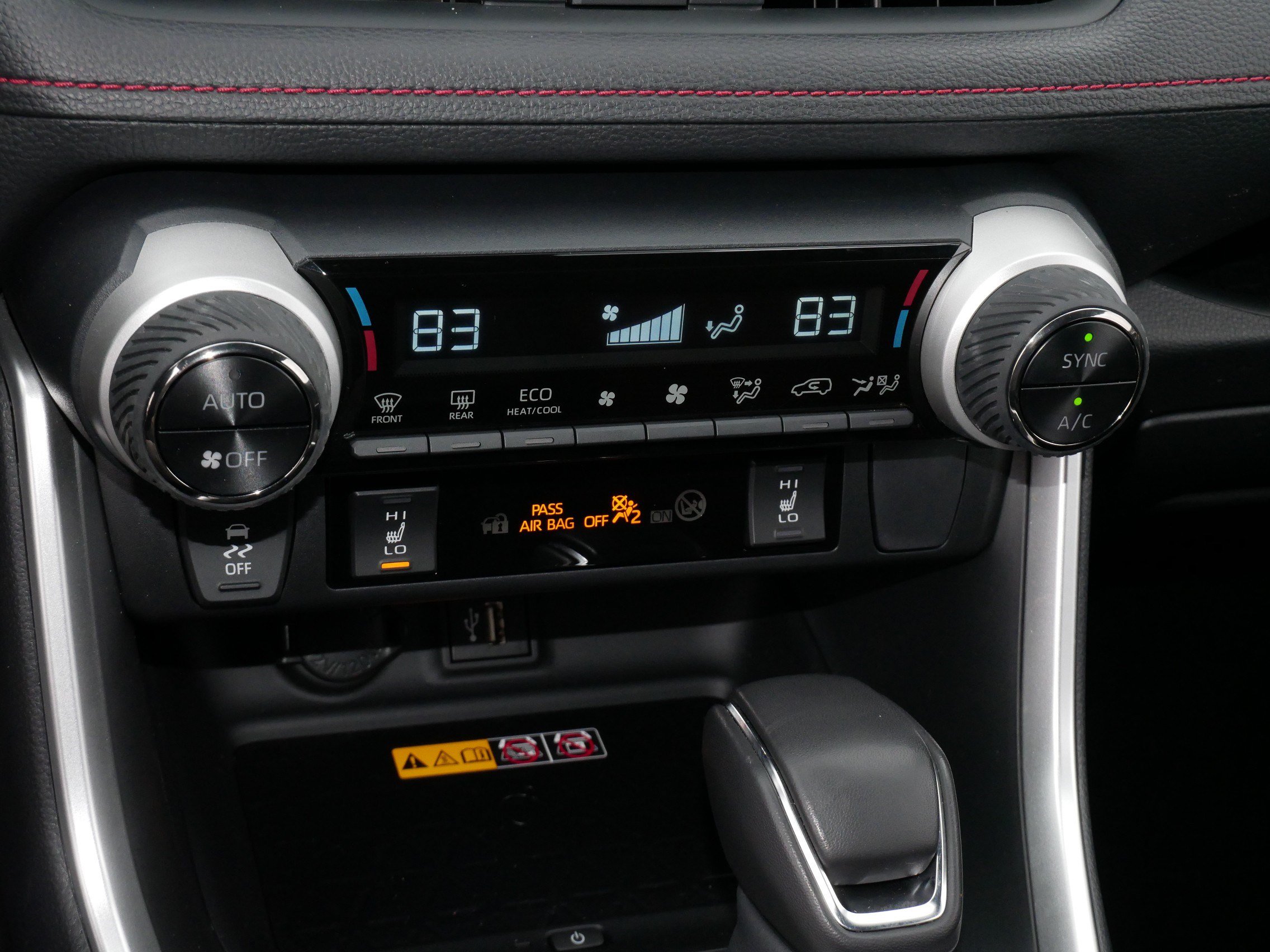 Certified 2025 Toyota RAV4 XSE w/ Weather Package AWD/4WD image 23