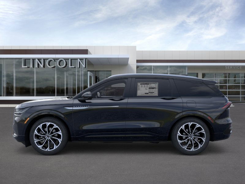 New 2026 Lincoln Nautilus Reserve AWD/4WD image 3