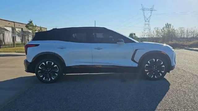 New 2026 Chevrolet Blazer EV RS FWD image 9