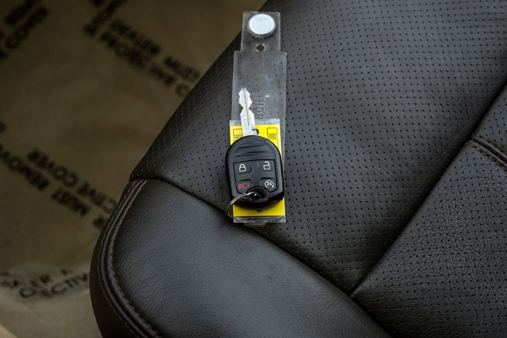 Used 2016 Ford F450 King Ranch w/ King Ranch w/Chrome Package image 71