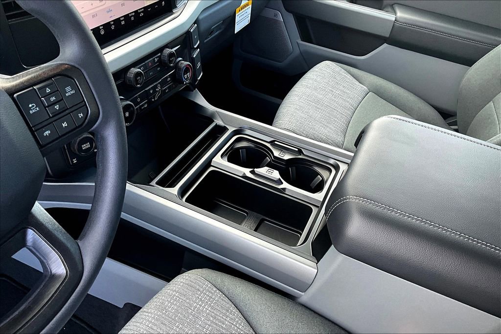 New 2026 Ford F350 XLT w/ XLT Premium Package image 5