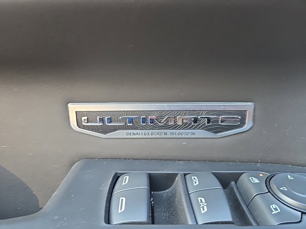 Used 2022 GMC Sierra 1500 Denali Ultimate AWD/4WD image 16