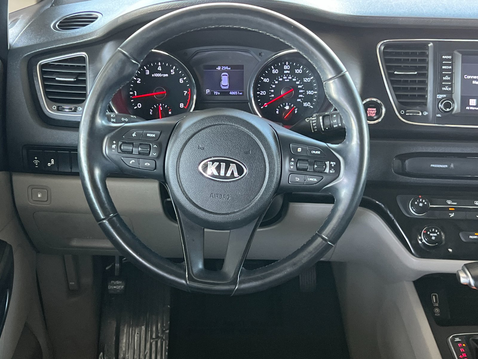Used 2019 Kia Sedona EX FWD image 13