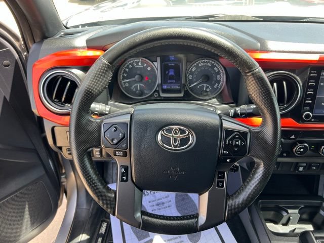 Used 2020 Toyota Tacoma TRD Off-Road AWD/4WD image 46