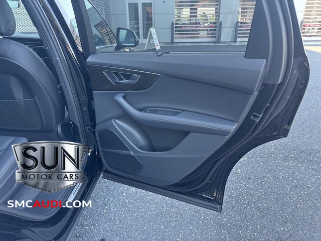 Used 2025 Audi Q7 3.0T Premium Plus w/ Premium Plus Package image 16