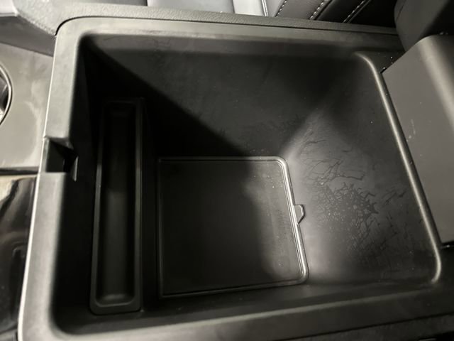 Used 2025 Honda Pilot EX-L image 36