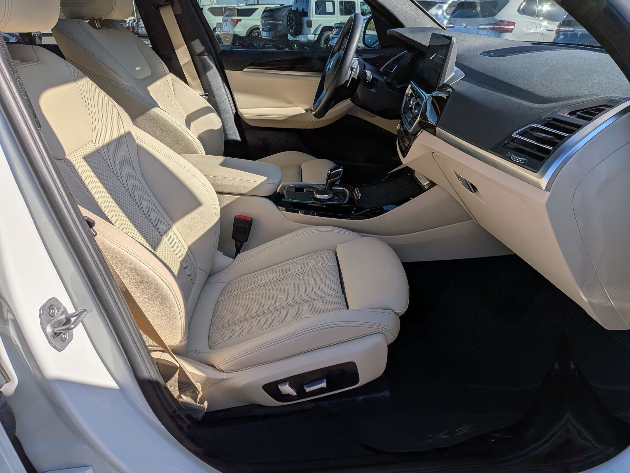 Certified 2022 BMW X3 xDrive30i w/ Premium Package 2 image 38