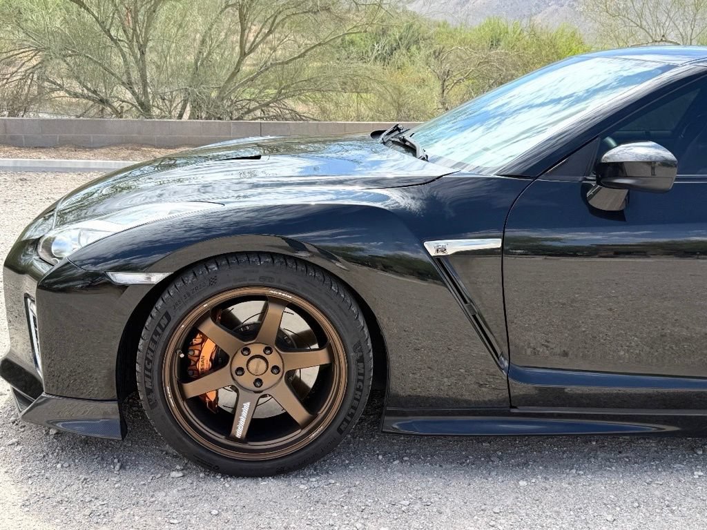 Used 2020 Nissan GT-R Premium w/ Premium Interior Package AWD/4WD image 10