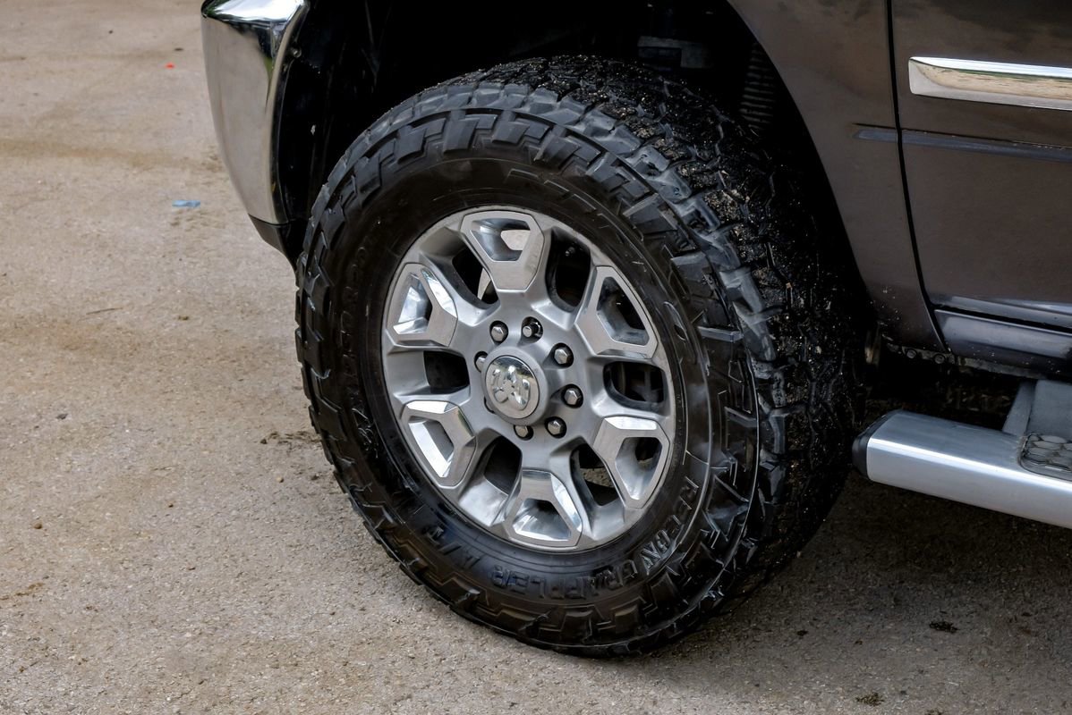 Used 2014 RAM 2500 Laramie w/ Convenience Group image 60